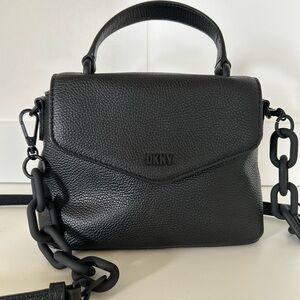 DKNY NWOT Frankie Black Leather Black Chain Accents Women's Cross Body Bag Purse